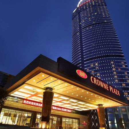 Crowne Plaza Yantai Sea View, An Ihg Hotel Buitenkant foto